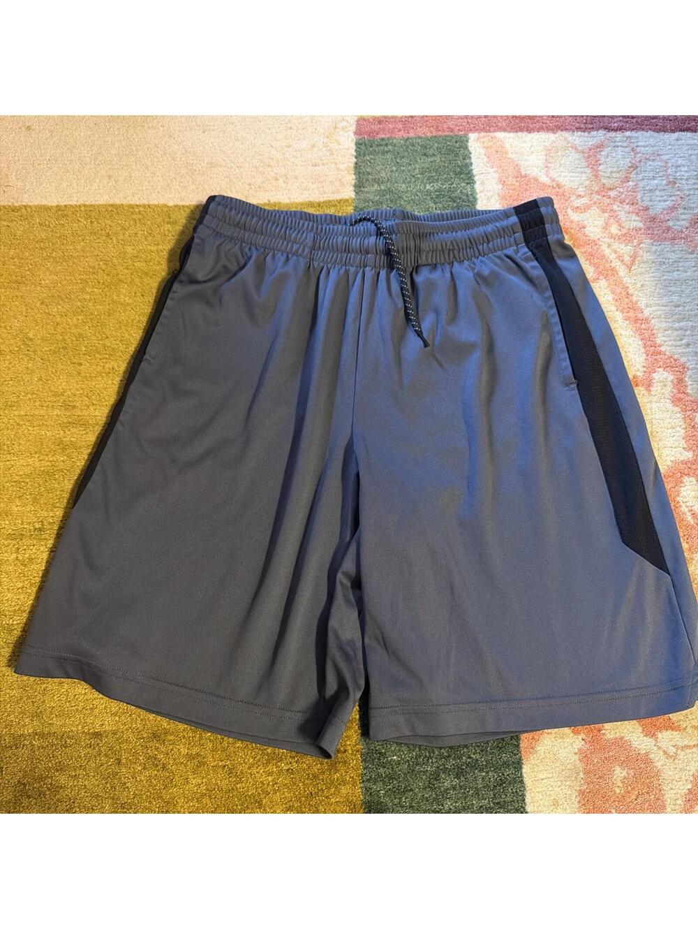TEK GEAR Dry Tek Men's Gray Black Drawstring Athletic Shorts Size M